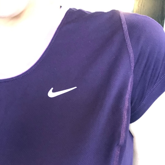 Nike running shirt - Picture 3 of 4